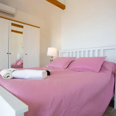 Anna Postup וילה